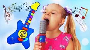 Diana and Papa Pretend Play with Musical Instruments Toys for Kids Видео