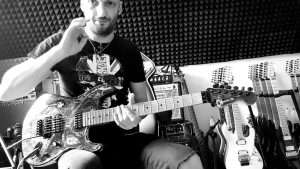 Working on Tornado of Souls guitar solo Видео