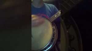 Twin Peaks - Heavenly Showers tenor banjo cover Видео