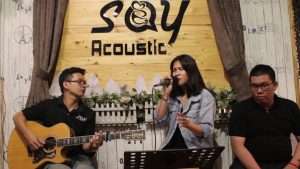Mình yêu nhau từ kiếp nào | Guitar Tân Bo Cover | Kim Phụng | Say Acoustic Cafe Видео