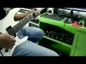 Sebujur bangkai - Rhoma Irama - Guitar Cover By :Arnos Kamjet Видео