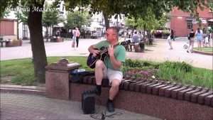 КУКУШКА! кавер от уличного музыканта! Brest! Guitar! Music! Видео