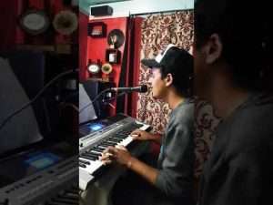 Ishqe Di Lat | Junooniyat | Ankit Tiwari | Tulsi Kumar | Live Raw Cover |Piano Cover | Tarun Kaushal Видео