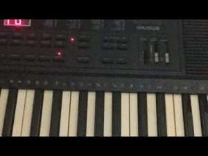 Learning to play moonlight sonata on piano live Видео