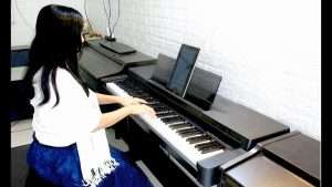 Happy New Year | Piano cover | Linh Nhi Видео