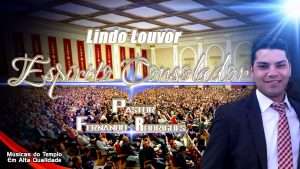 Lindo Louvor " Espírito Consolador " Piano e Voz Cover com Pastor Fernando Rodrigues Видео
